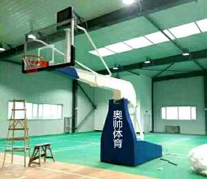 可移動(dòng)、液壓折疊升降電動(dòng)液壓籃球架批發(fā)